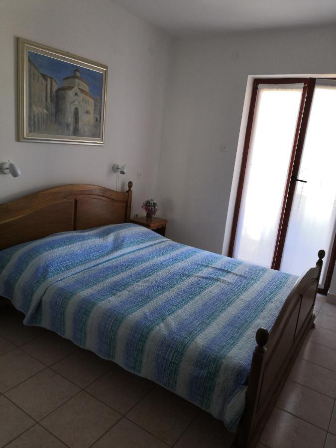 Laura And Nevio Apartments And Rooms Cres Extérieur photo