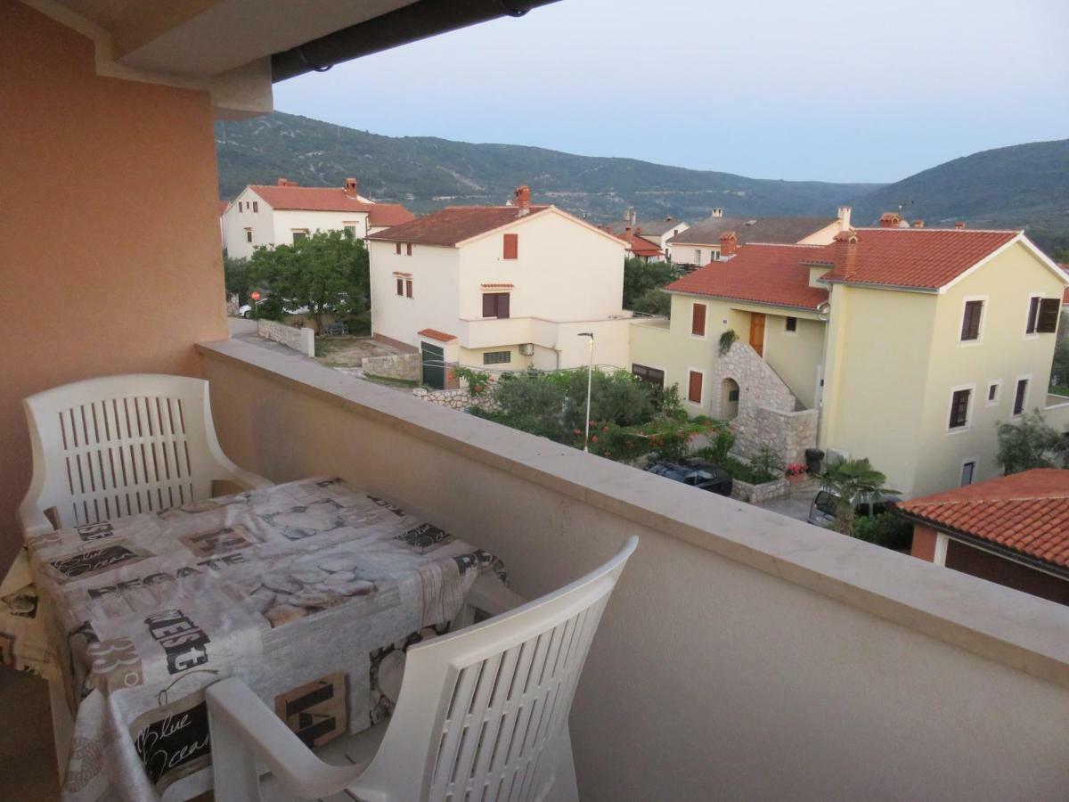 Laura And Nevio Apartments And Rooms Cres Extérieur photo